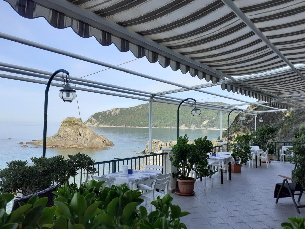 Asseu Hotel Sestri Levante Bagian luar foto