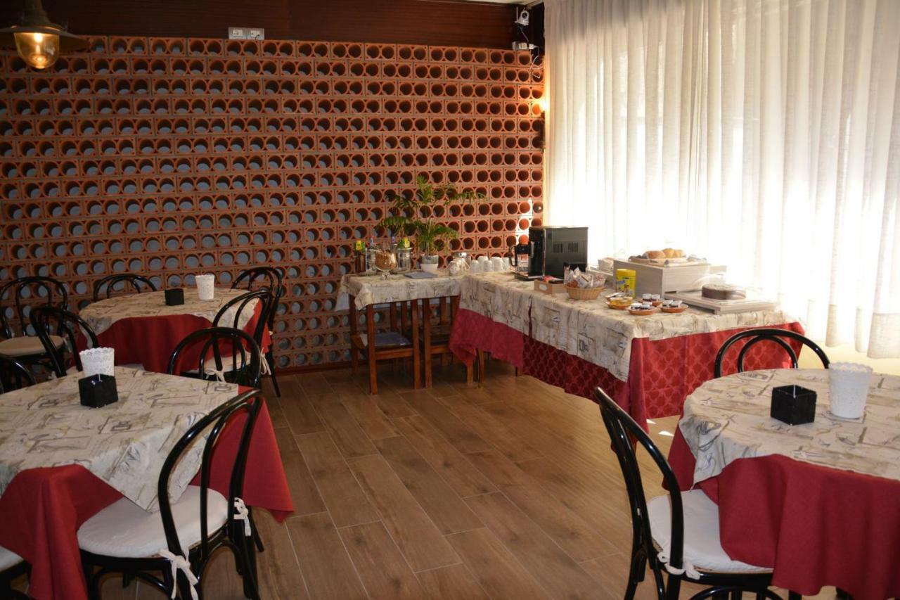 Asseu Hotel Sestri Levante Bagian luar foto