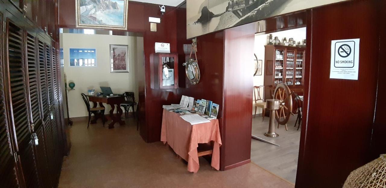 Asseu Hotel Sestri Levante Bagian luar foto
